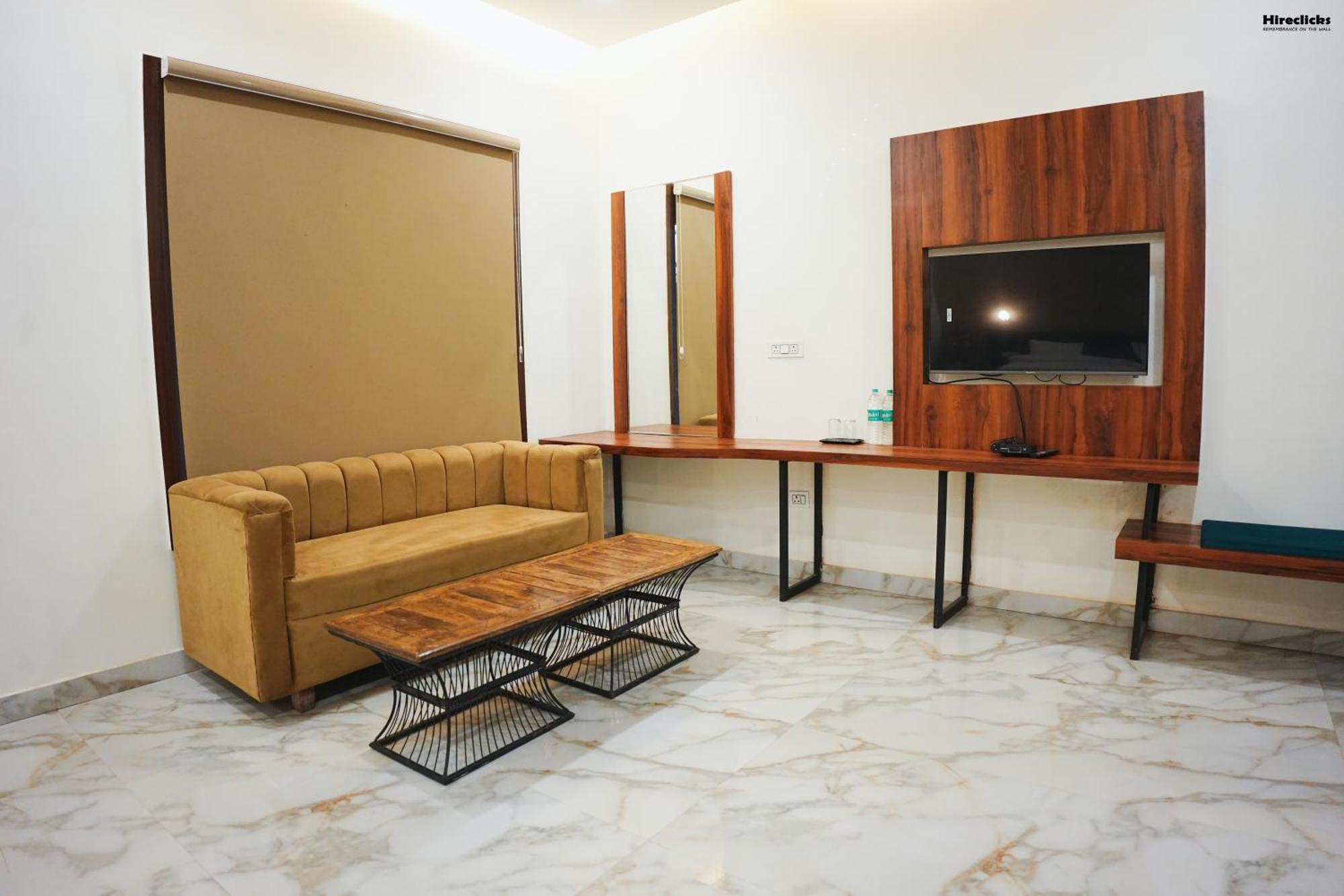 The Krati Resort And Convention Centre Bareilly Esterno foto