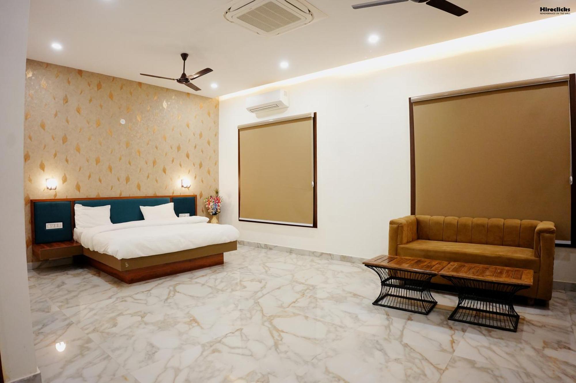 The Krati Resort And Convention Centre Bareilly Esterno foto
